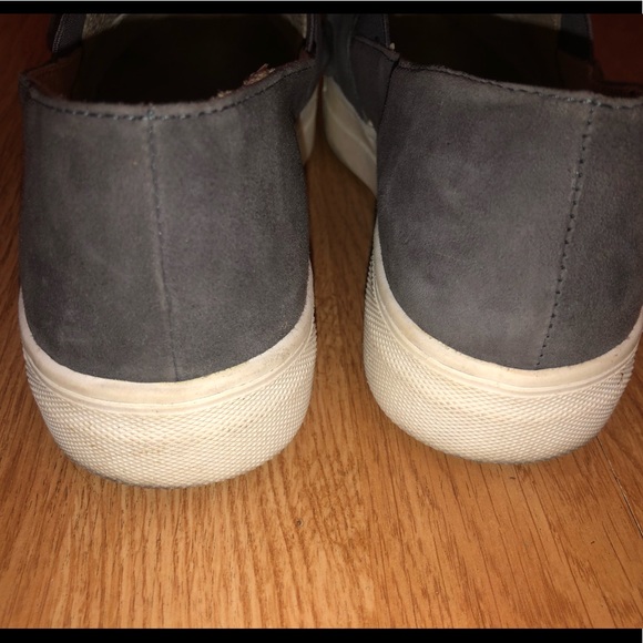 ANTHROPOLOGIE Seychelles Suede Quake Ruffle Grey Taupe Sneakers 6.5 - Picture 5 of 6